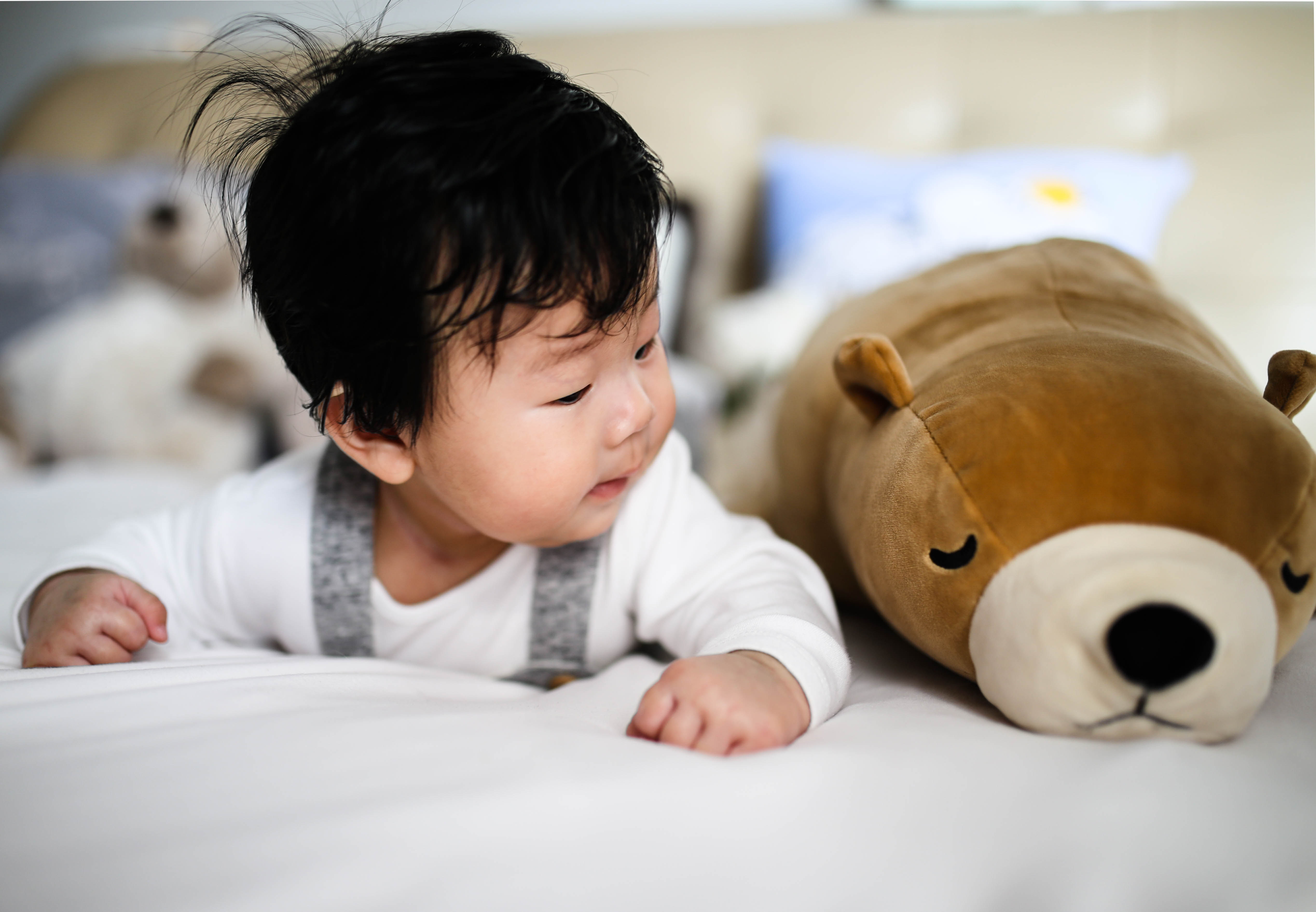 nz-ece-infant-on-rug